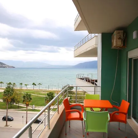 Promenade By Office Apartment
